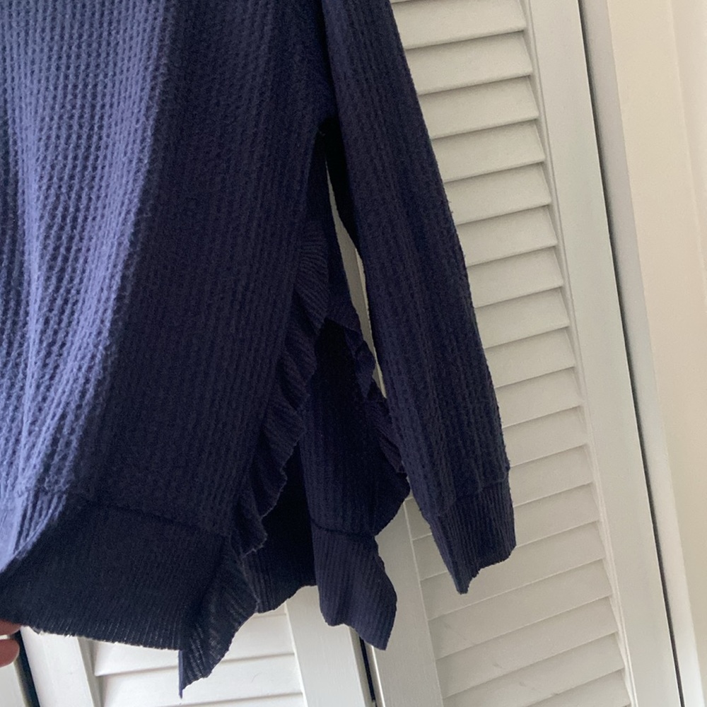 Design Lab Sweater - Picture 3 of 5